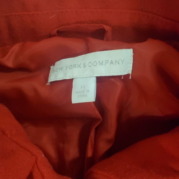 Coat - Picture 2 of 2